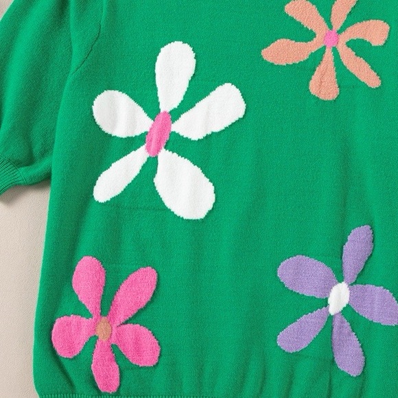 Flower Mock Neck Short Sleeve Sweater - Picture 6 of 10